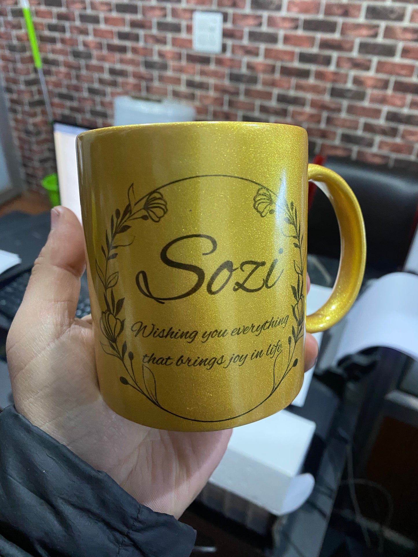 Customized Gold Mugs