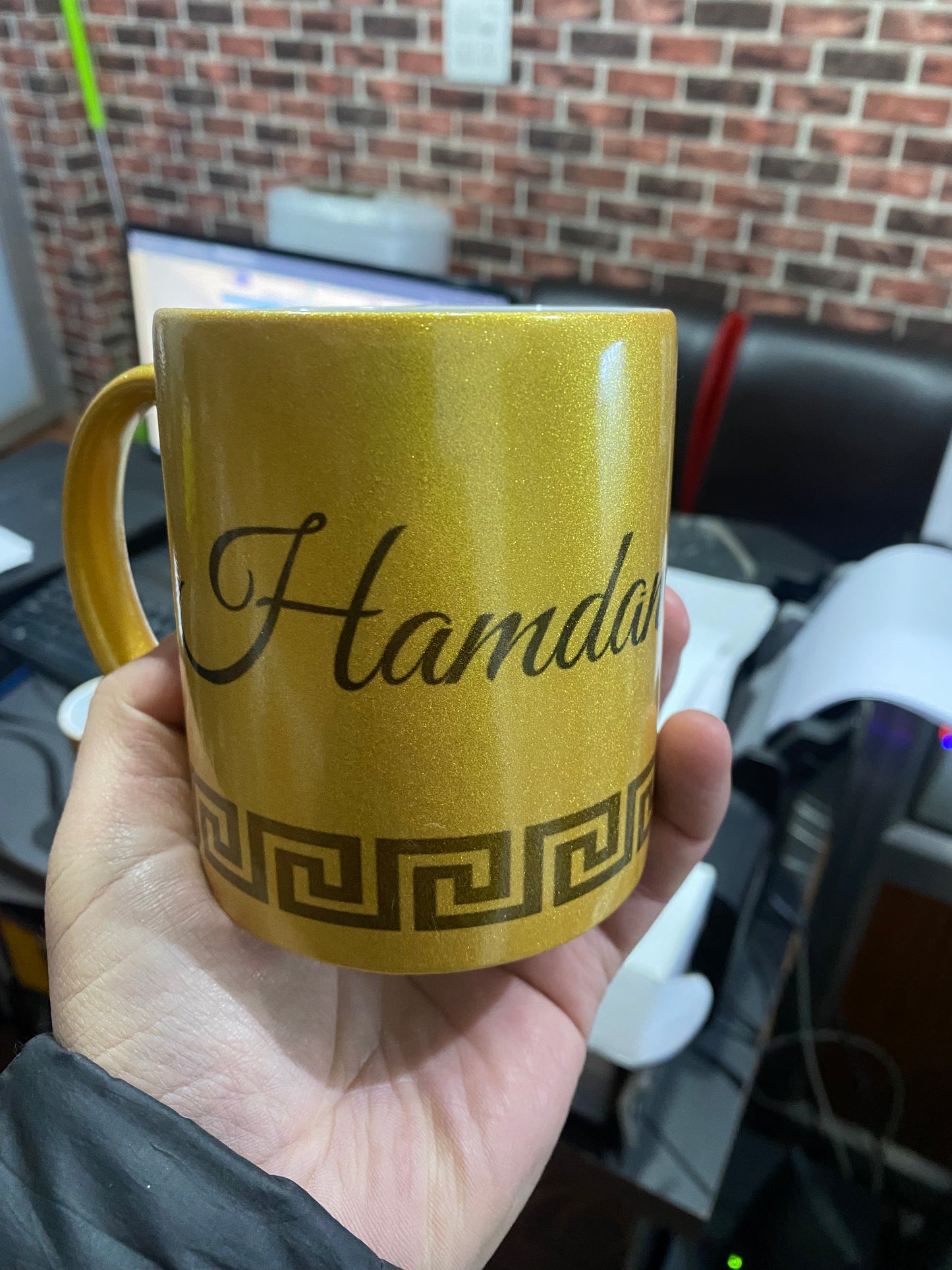 Customized Gold Mugs