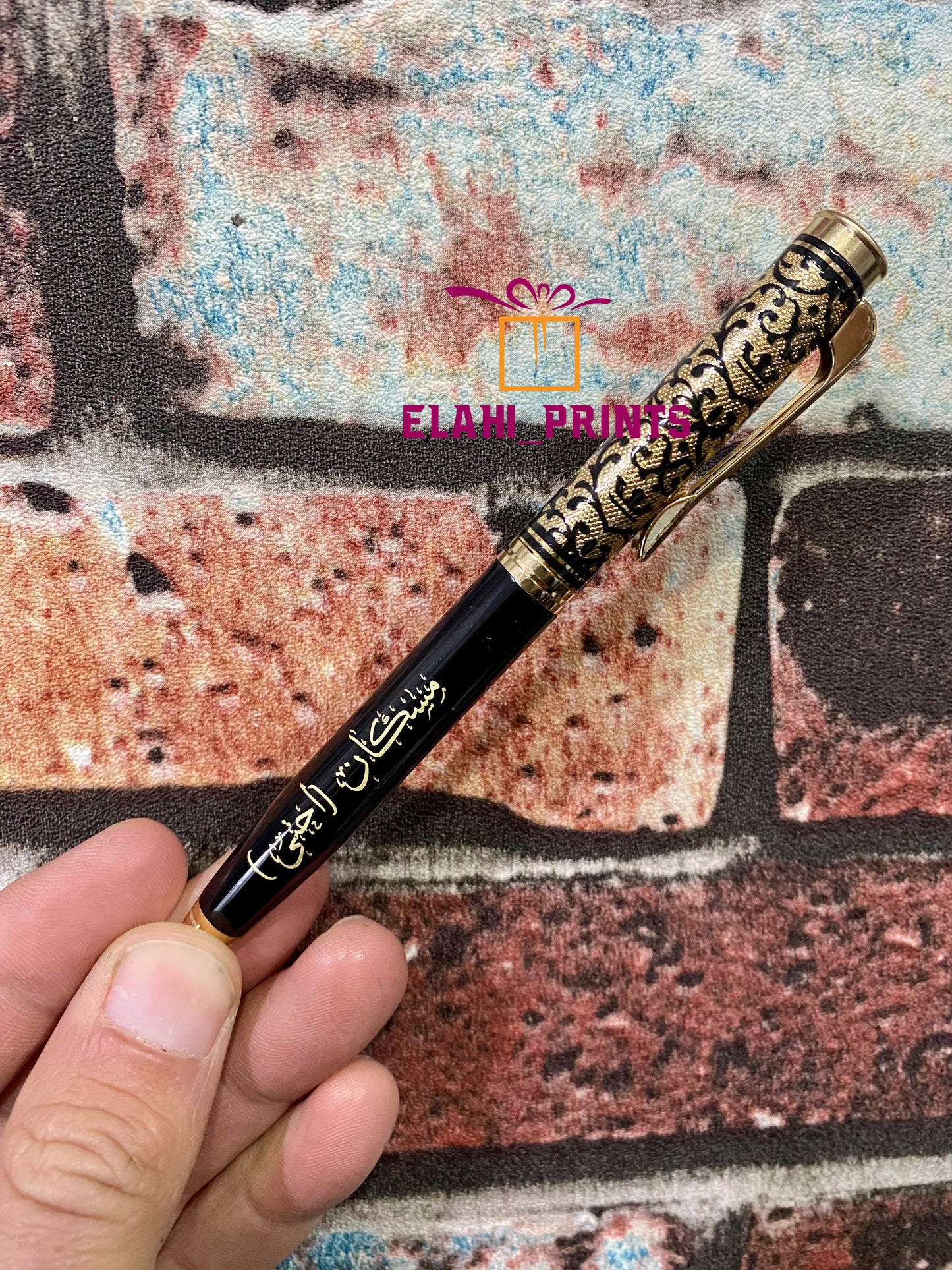 Black Zari Pen